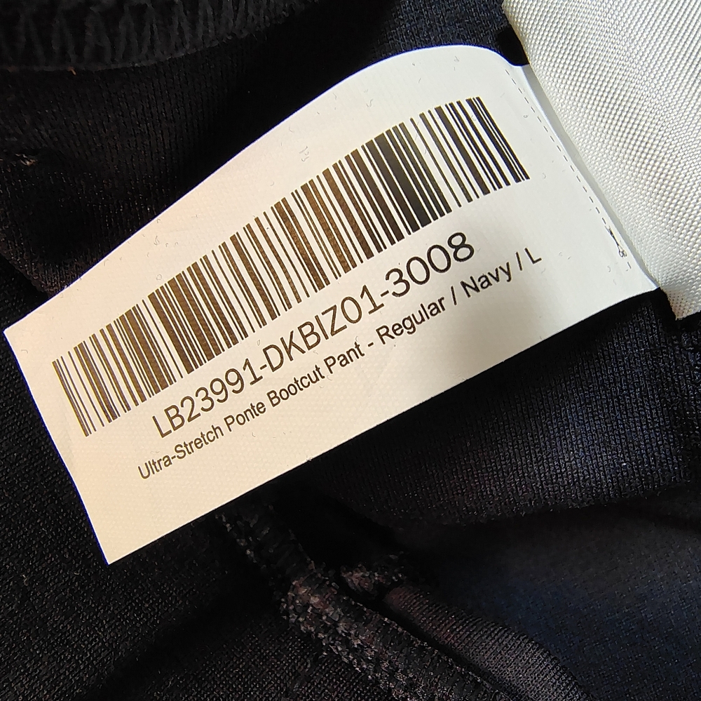 NWT Quince $108 Ultra Stretch Ponte Bootcut Pants Navy Women's Large CURRENT - Picture 10 of 10
